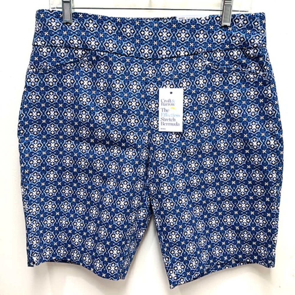 NWT CROFT & BARROW Women Mid Rise Blue Bermuda Shorts Petite Size 10P Regular
